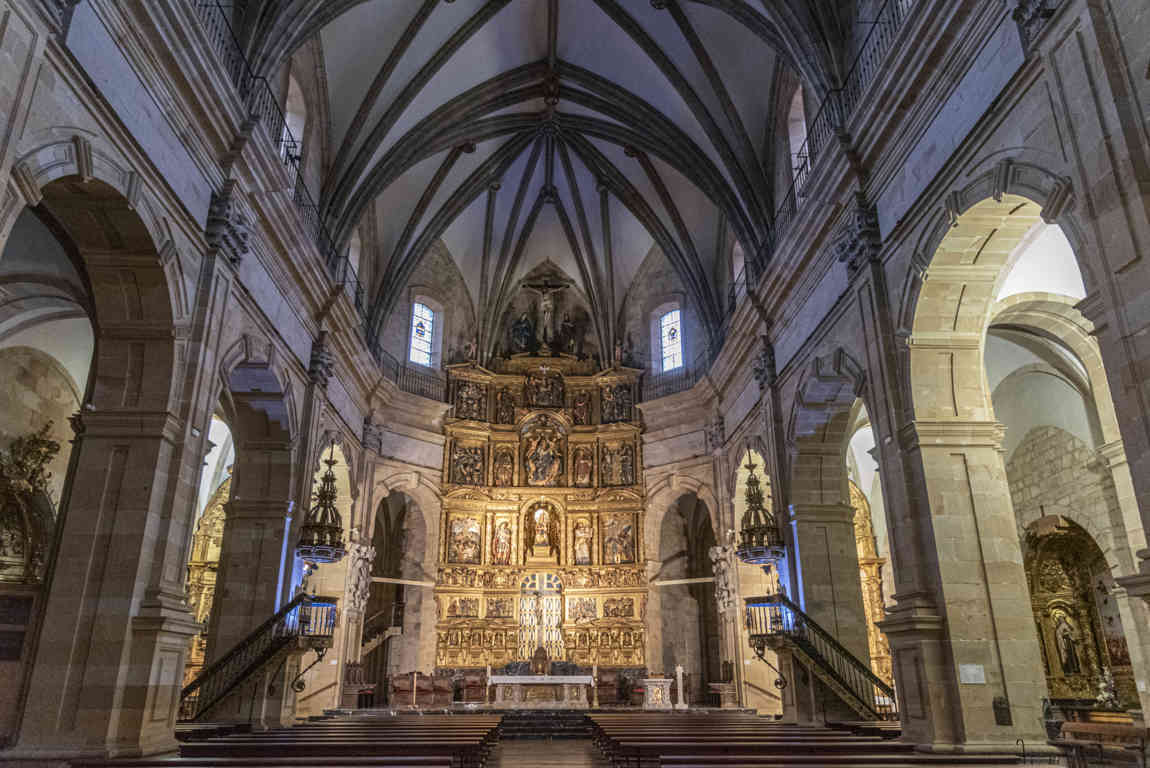 Vizcaya - Durango 15 - basílica de Santa María de Uribarri.jpg